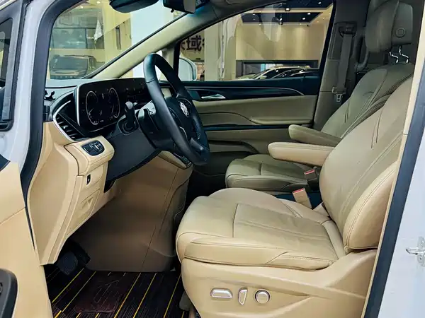 Buick GL8 2021