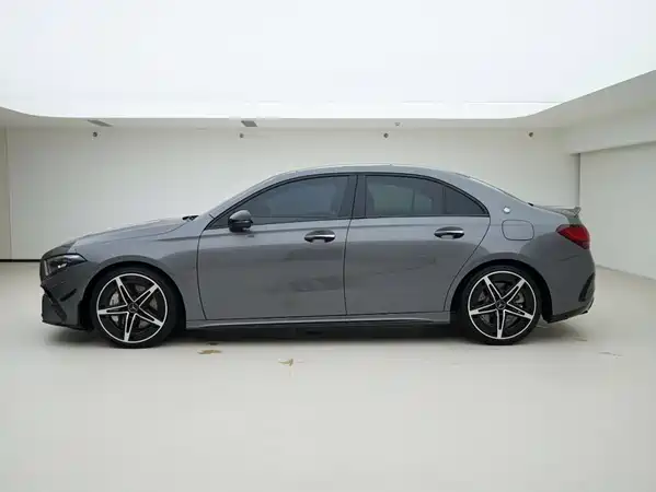 Mercedes-Benz A-Class AMG 2024
