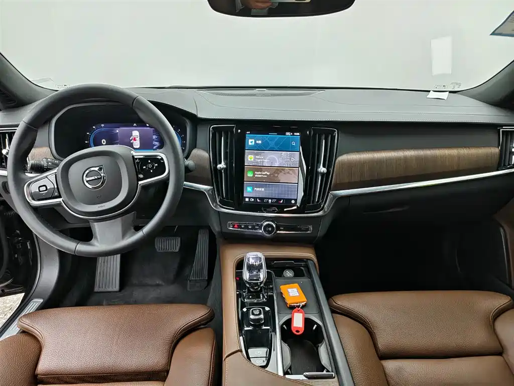 Volvo S90 2023 — фото 10