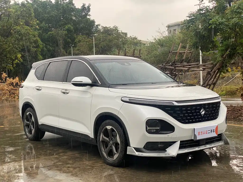 Baojun RM-5 2020 — фото 3