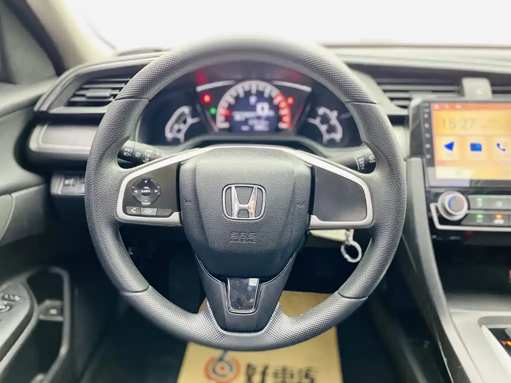 Honda Civic 2017 — фото 8