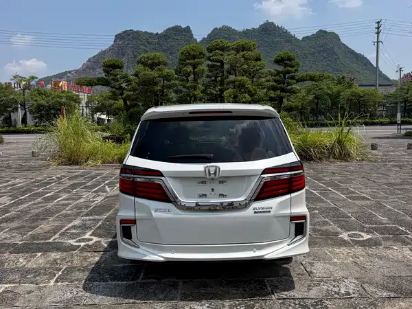 Honda Elysion 2020