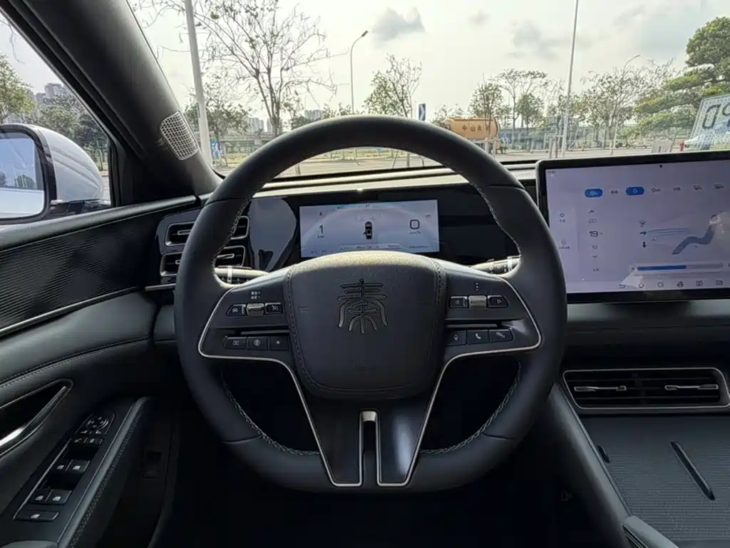 BYD Qin L 2025 — фото 3
