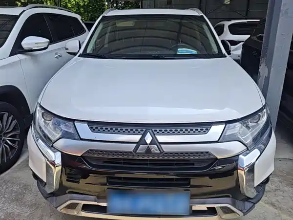 Mitsubishi Outlander 2019