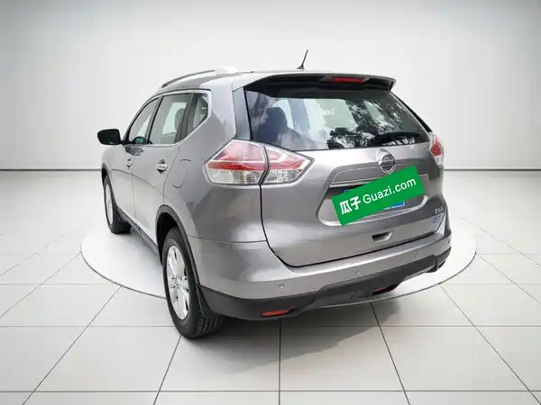 Nissan X-Trail 2015