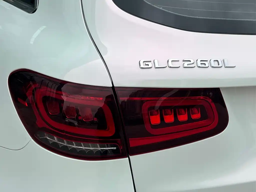 Mercedes-Benz GLC 2022 — фото 18