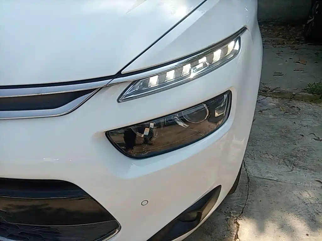 Citroën C4 PICASSO 2019 — фото 24