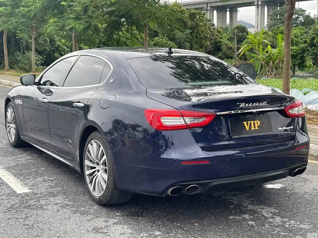 Maserati Quattroporte 2017 — фото 4