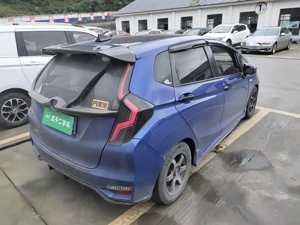 Honda Fit 2018 — фото 7