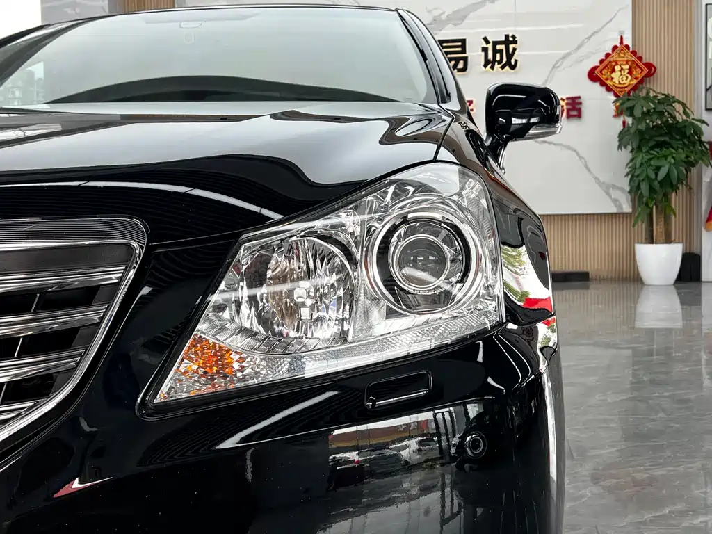 Toyota Crown 2012 — фото 8