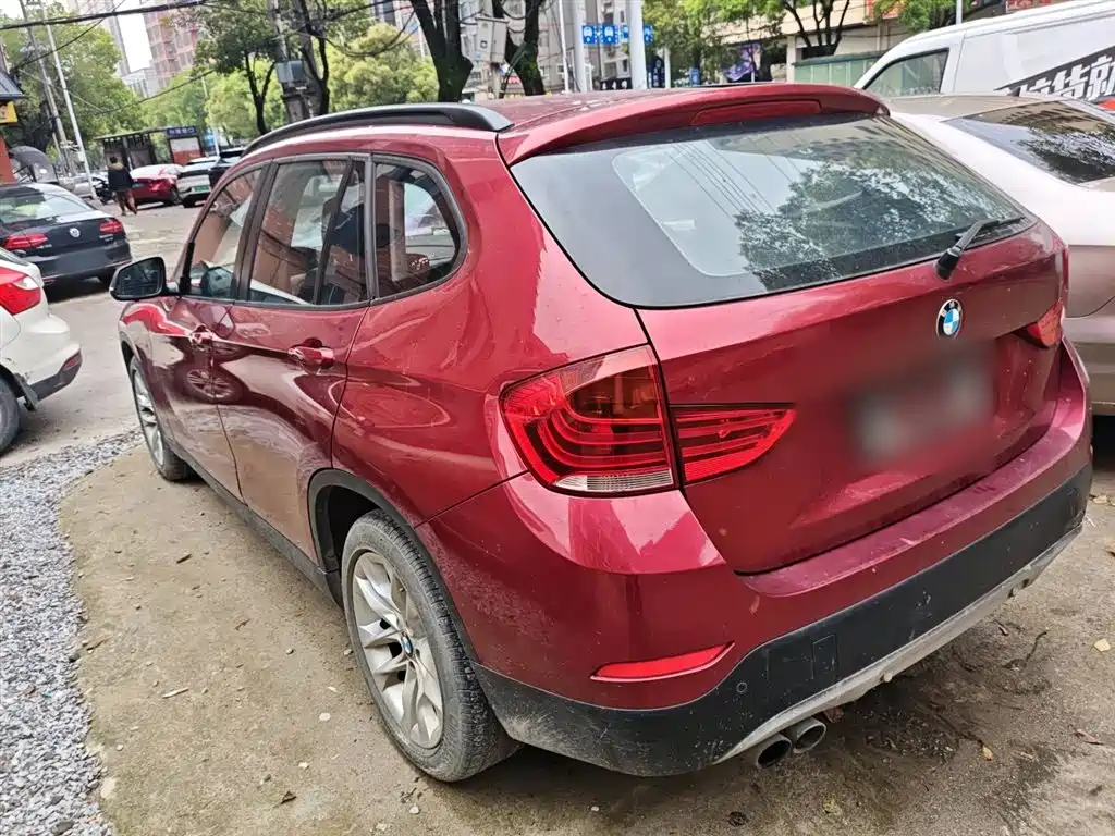 BMW X1 2015 — фото 23