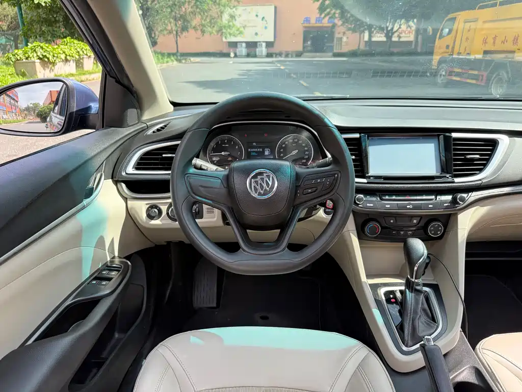 Buick Excelle 2016 — фото 16