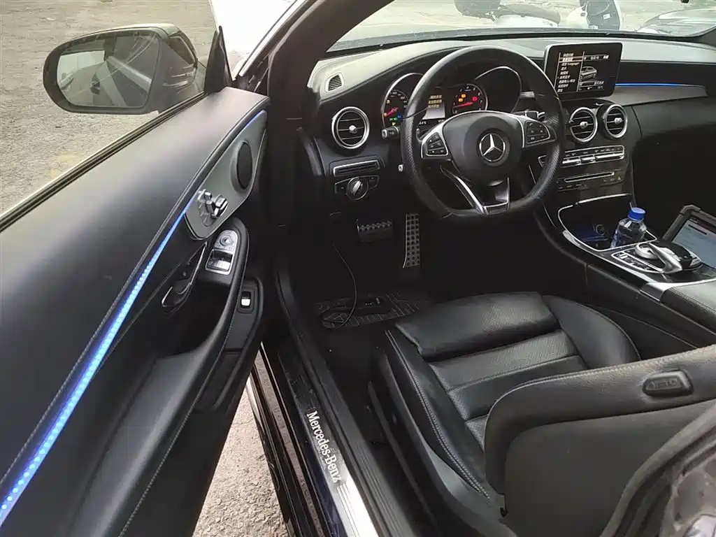 Mercedes-Benz C-Class 2018 — фото 12