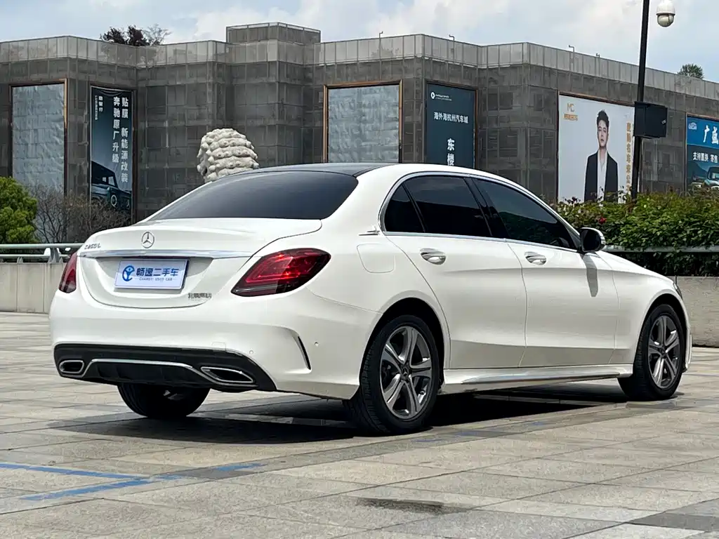 Mercedes-Benz C-Class 2020 — фото 3