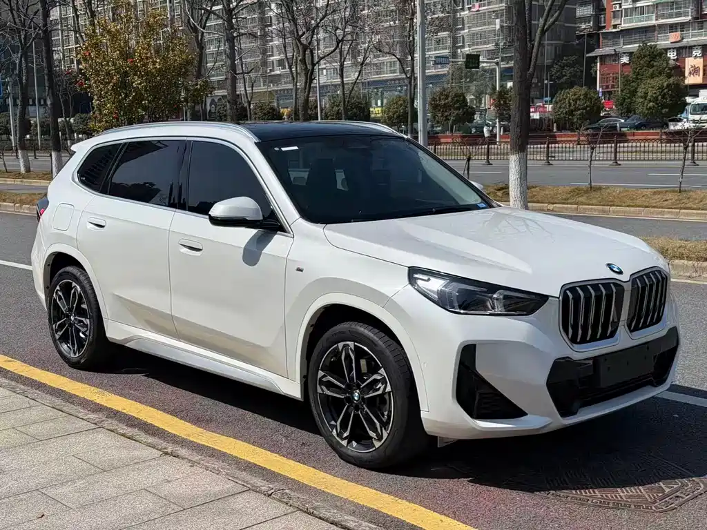 BMW X1 2023 — фото 3