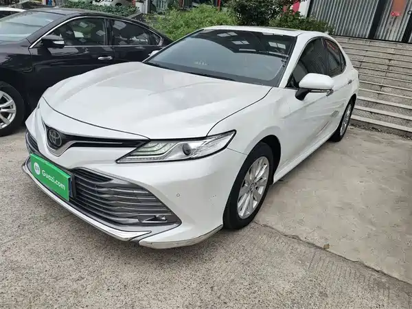 Toyota Camry 2019