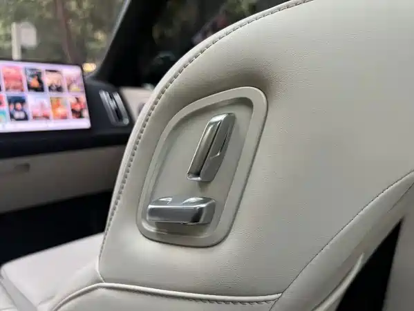 Li Auto L8 2023