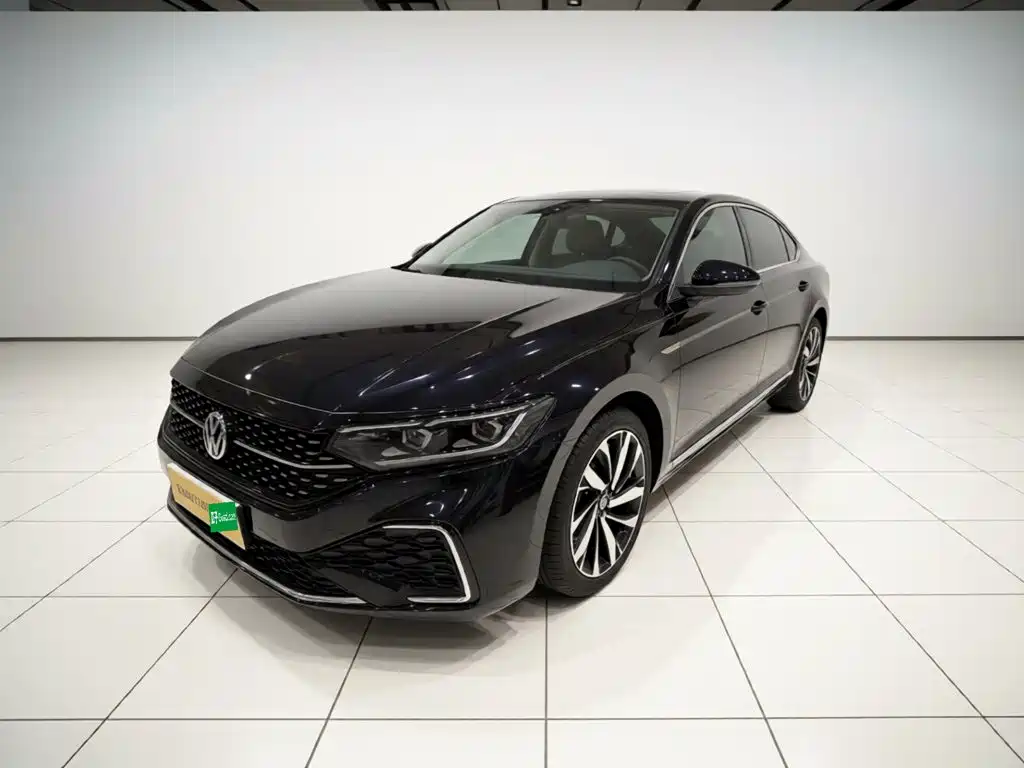 Volkswagen Passat 2022