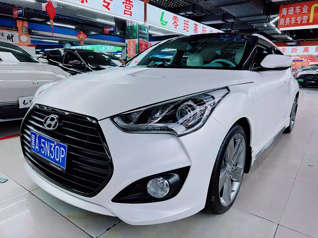 Hyundai Veloster 2014