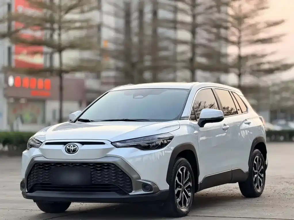 Toyota Frontlander 2023