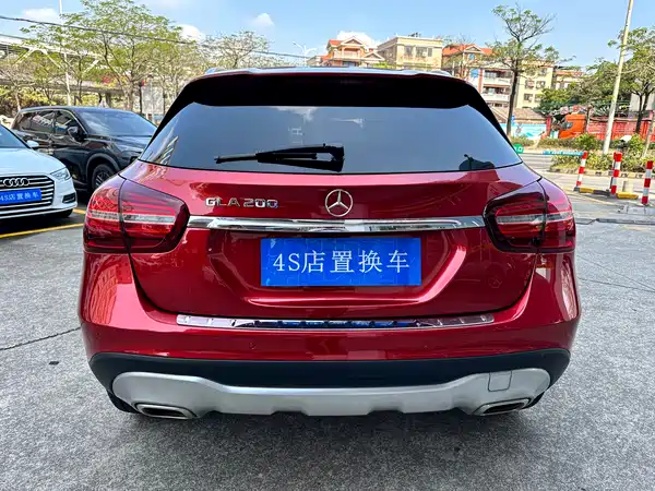 Mercedes-Benz GLA 2018