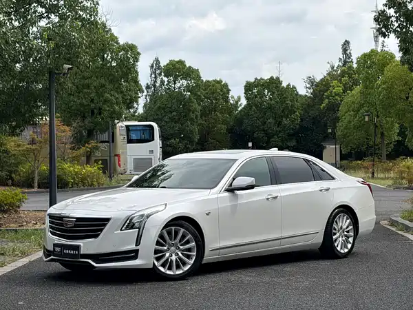 Cadillac CT6 2018