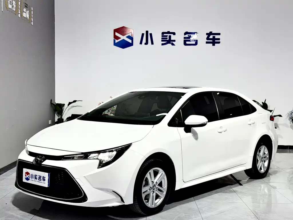 Toyota Levin 2022 — фото 1