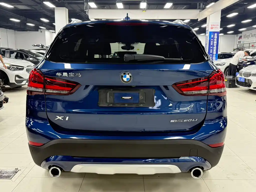 BMW X1 2022 — фото 5