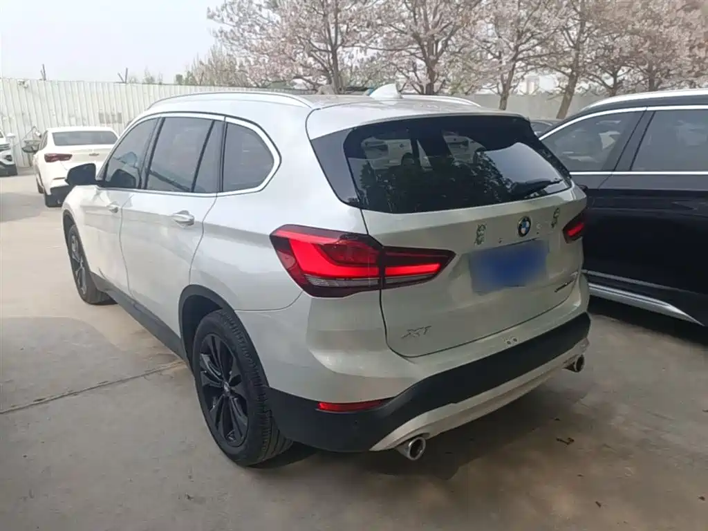 BMW X1 2020 — фото 23