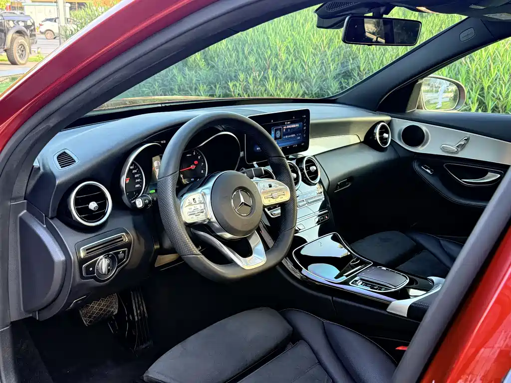 Mercedes-Benz C-Class 2019 — фото 16