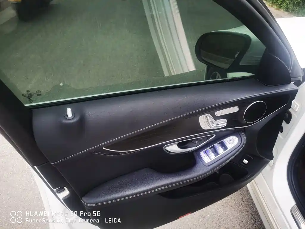 Mercedes-Benz C-Class 2020 — фото 19