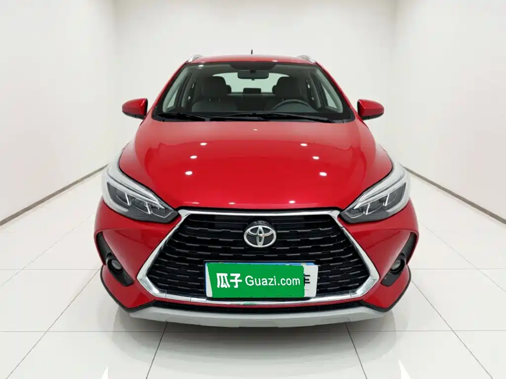 Toyota Yaris L 2021