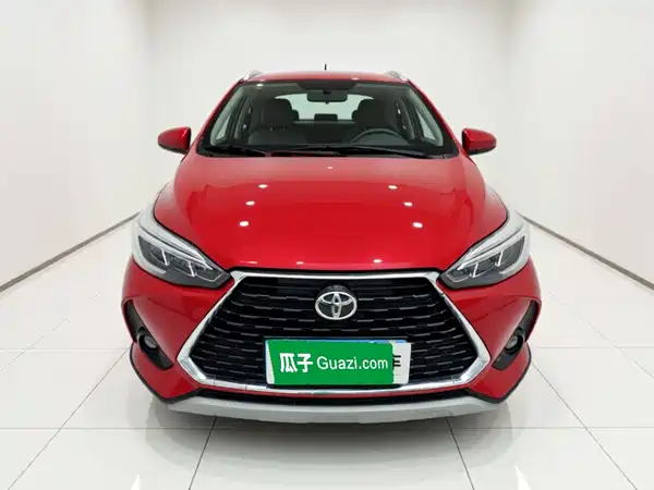 Toyota Yaris L 2021