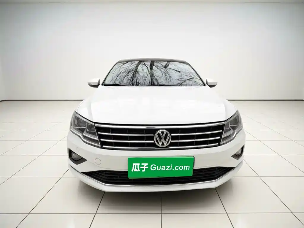 Volkswagen Jetta 2019 — фото 24