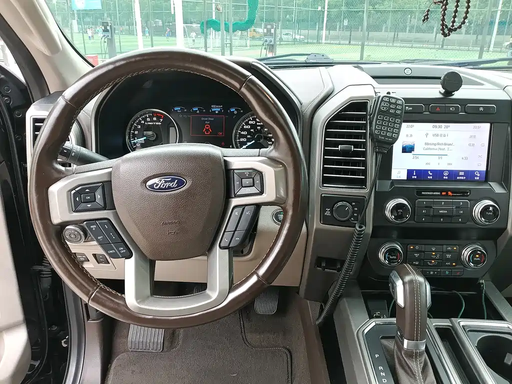 Ford F-150 Raptor 2021 — фото 10