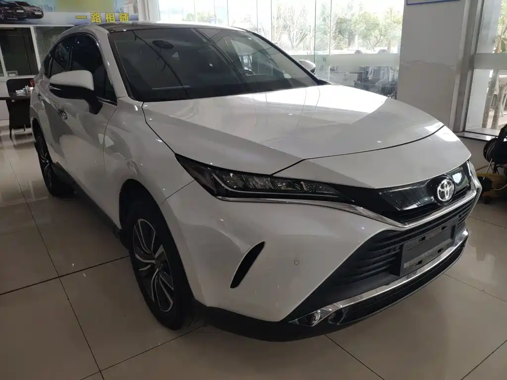 Toyota Harrier 2021