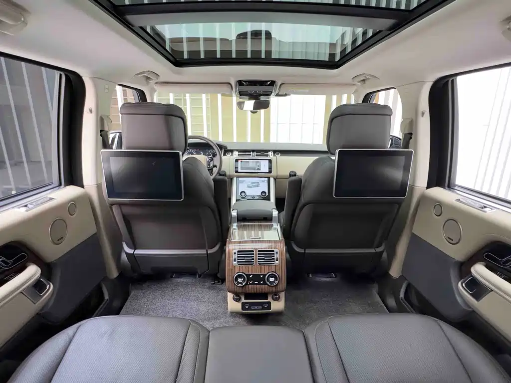 Land Rover Range Rover 2019 — фото 20