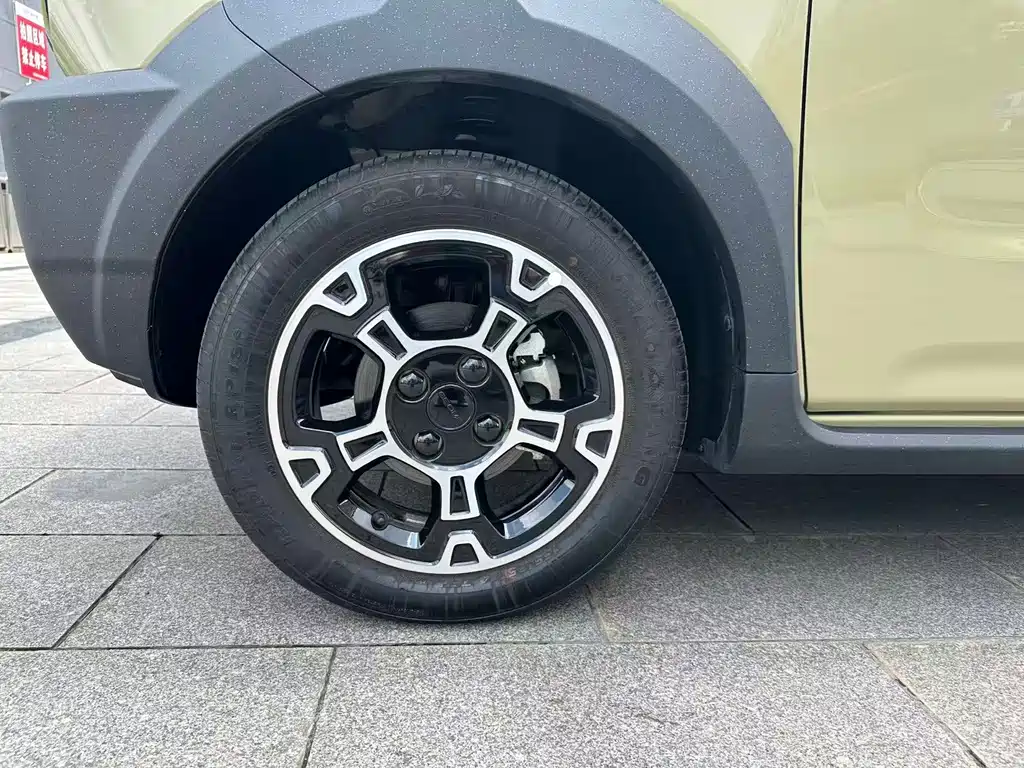 Geely Galaxy Panda 2025 — фото 18