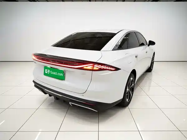 Geely Galaxy L6 2024