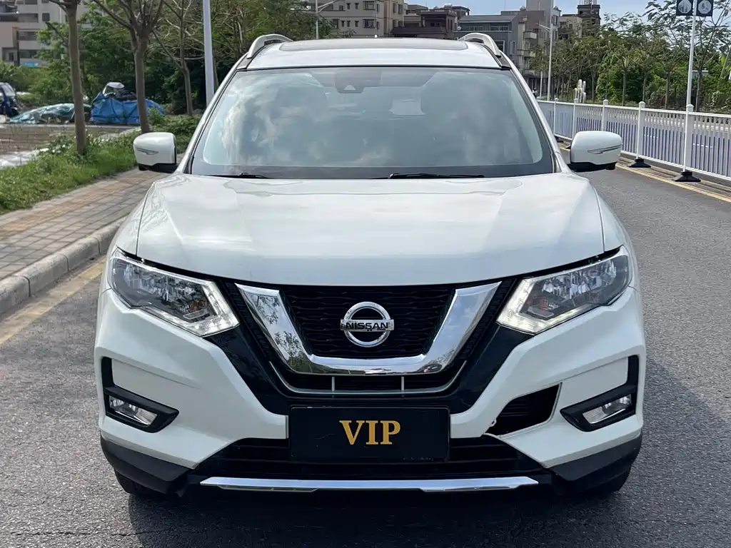 Nissan X-Trail 2020 — фото 2