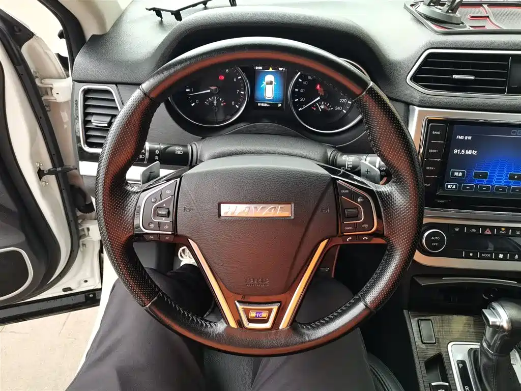 Haval H6 Coupe 2016 — фото 11