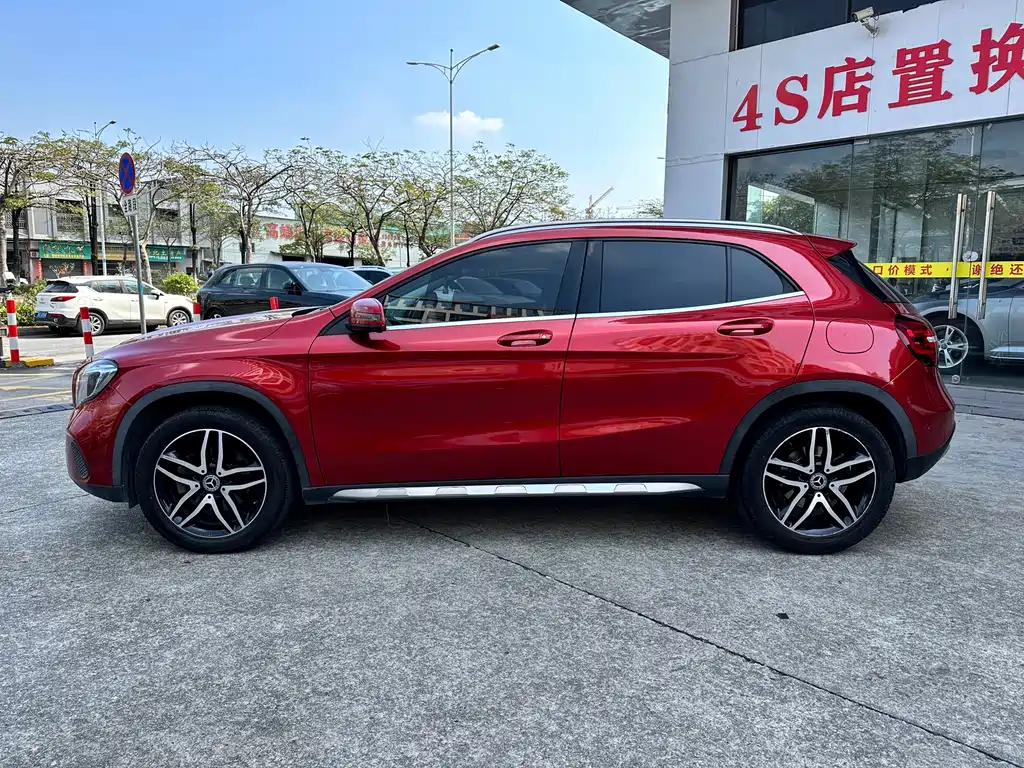 Mercedes-Benz GLA 2018 — фото 7