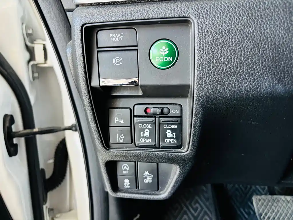 Honda Odyssey 2019 — фото 22