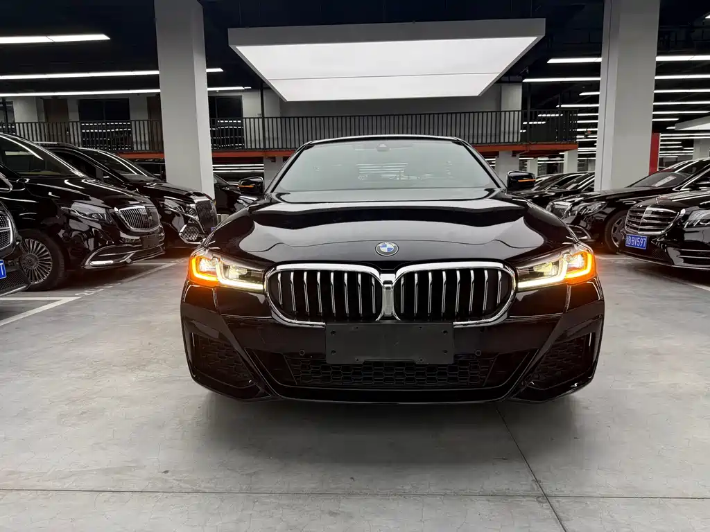 BMW 5 Series 2023