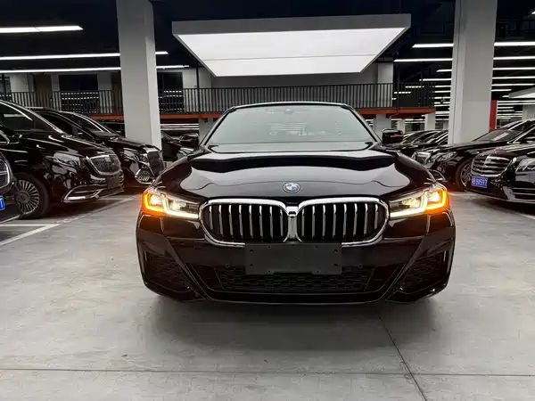 BMW 5 Series 2023