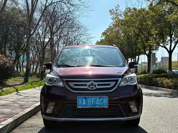 Changan Oulove 2014