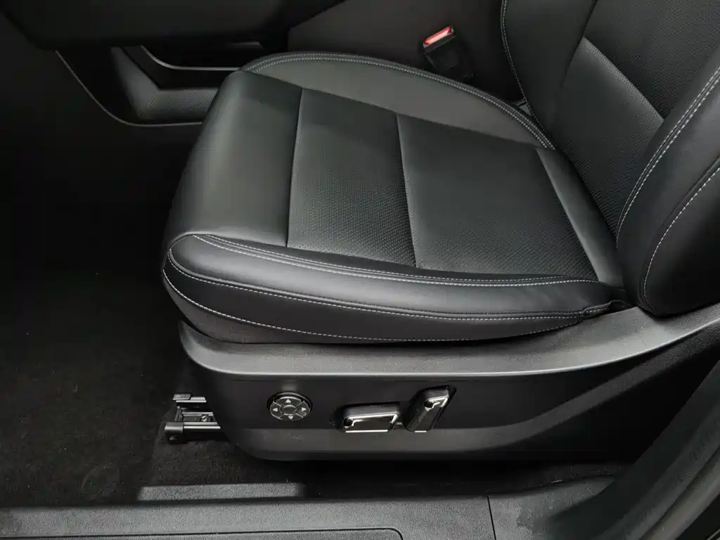 Haval Dog PLUS 2023 — фото 20