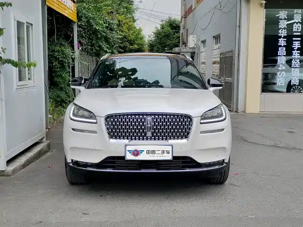 Lincoln Corsair 2022