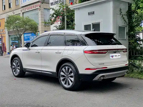 Lincoln Corsair 2022