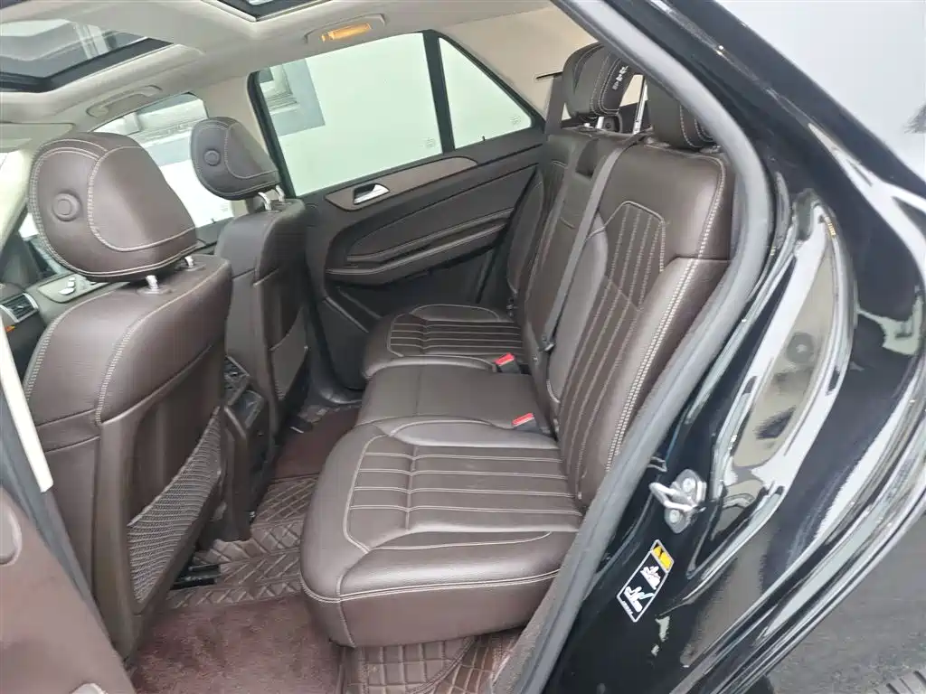 Mercedes-Benz GLE 2019 — фото 17